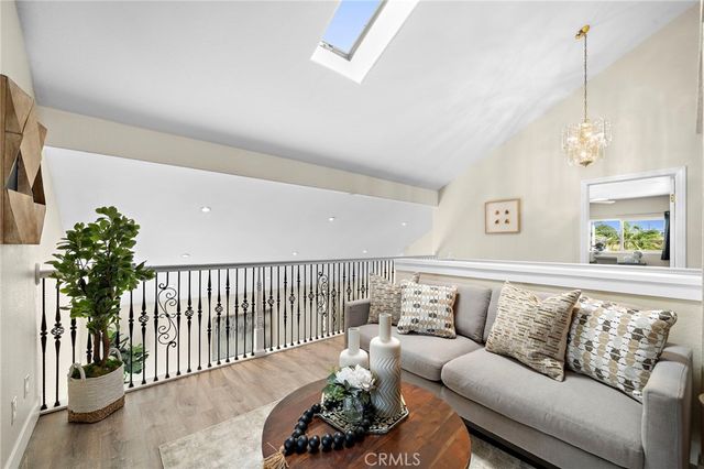 10830 Los Jardines E, Fountain Valley, CA 92708