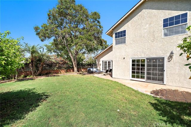 10830 Los Jardines E, Fountain Valley, CA 92708