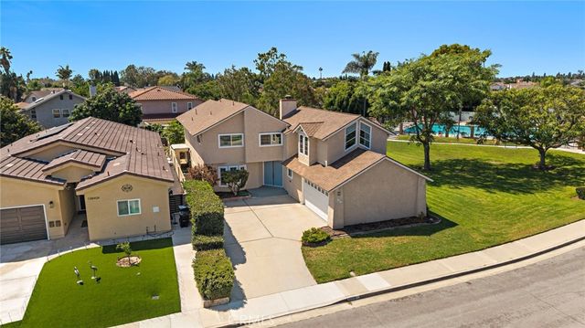 10830 Los Jardines E, Fountain Valley, CA 92708