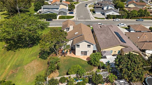 10830 Los Jardines E, Fountain Valley, CA 92708