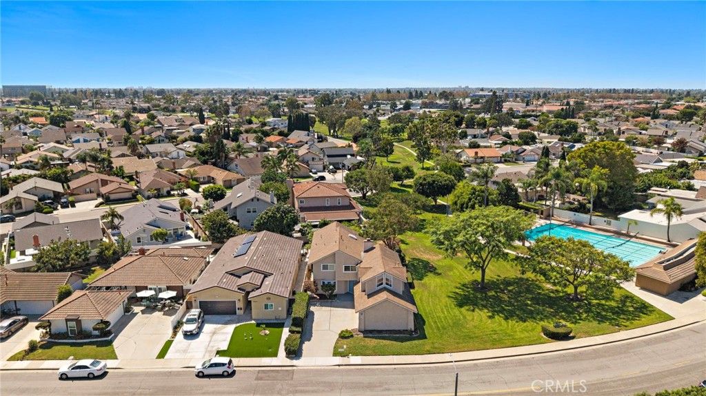 10830 Los Jardines E, Fountain Valley, CA 92708 — photo 4
