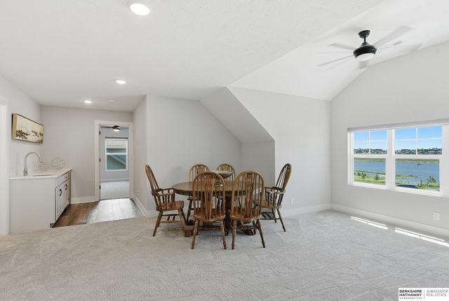 6025 N HWS Cleveland Boulevard, Omaha, NE 68116