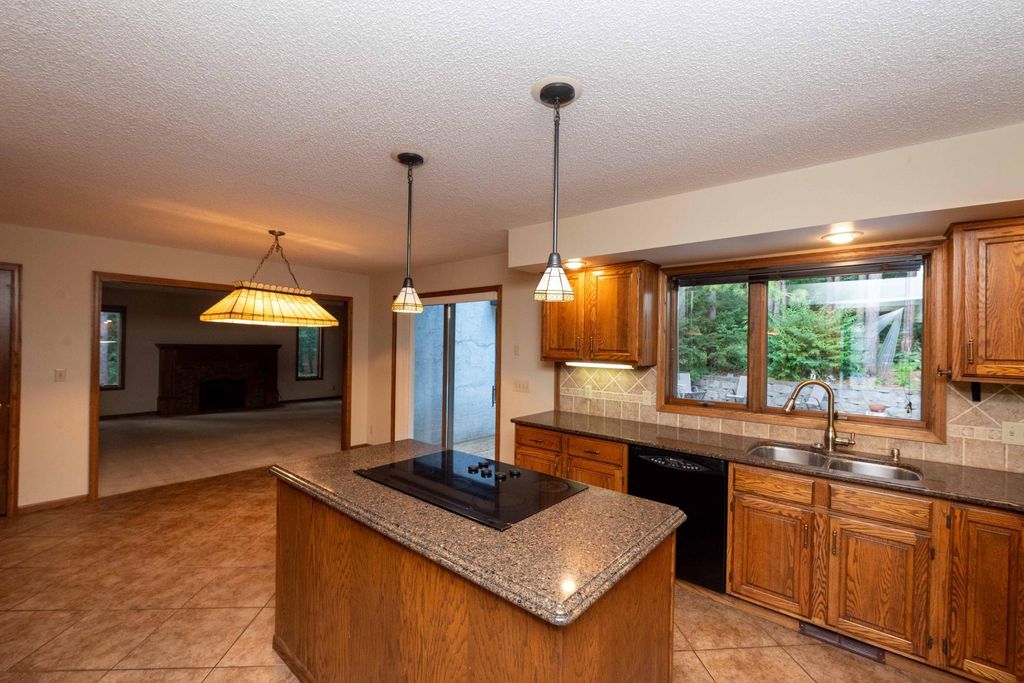 1820 Interlachen Alcove, Woodbury, MN 55125 — photo 3