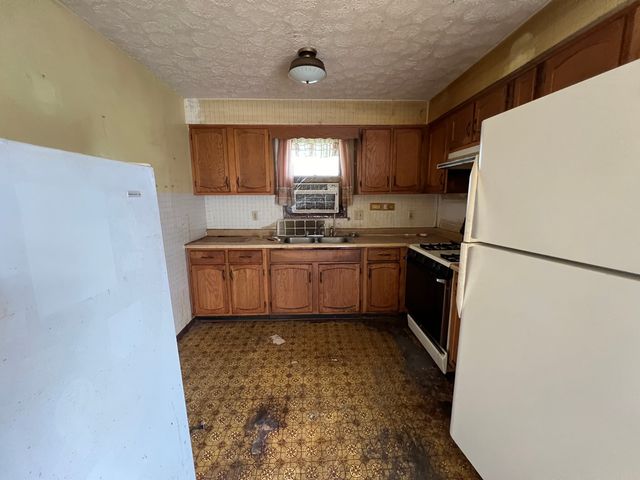 2311 Alabama Street, New Castle, IN 47362