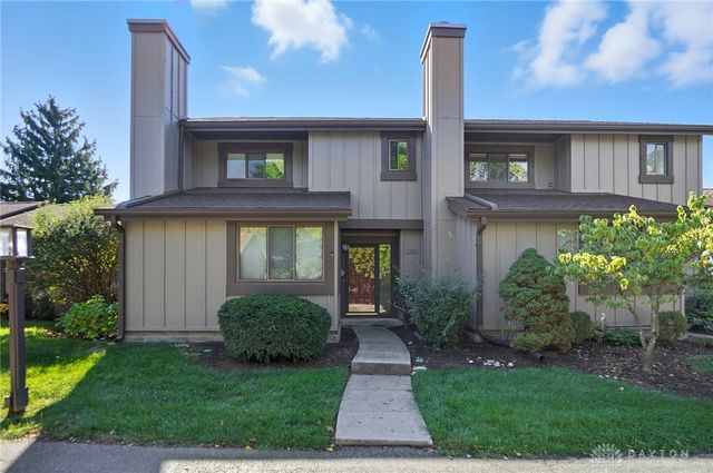 6046 N Quinella Way, Dayton, OH 45459