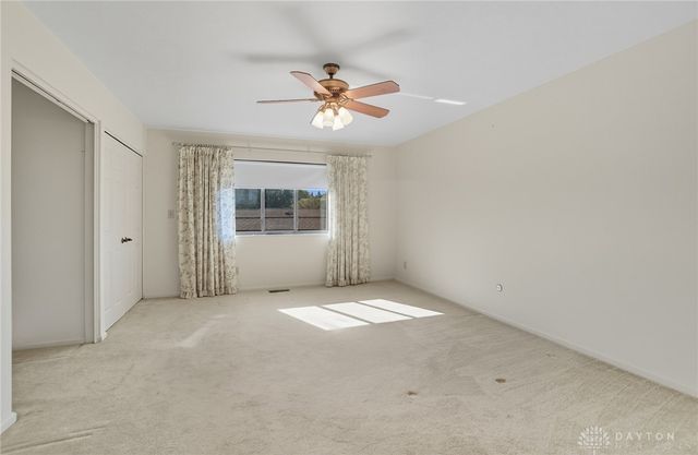 6046 N Quinella Way, Dayton, OH 45459