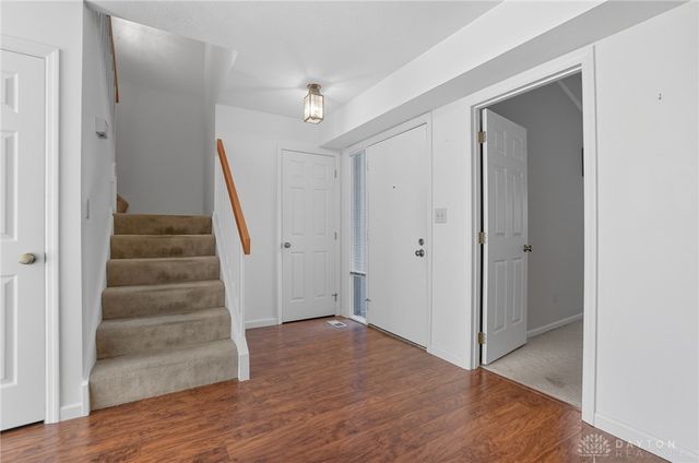 6046 N Quinella Way, Dayton, OH 45459