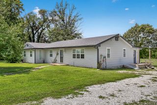 705 South Miller Road, Springfield, MO 65802