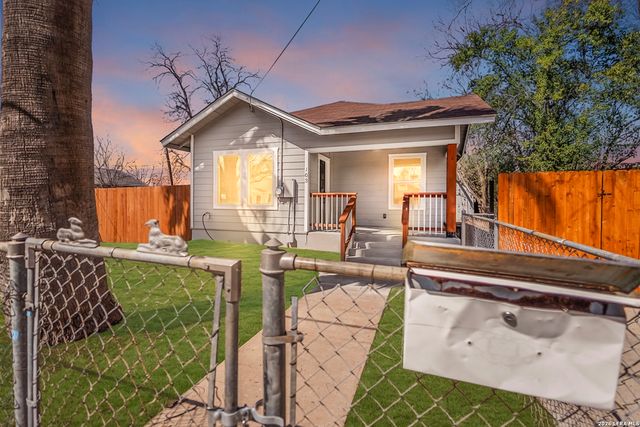 103 new york, San Antonio, TX 78214