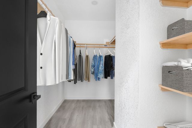 103 new york, San Antonio, TX 78214