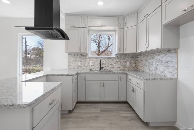 103 new york, San Antonio, TX 78214