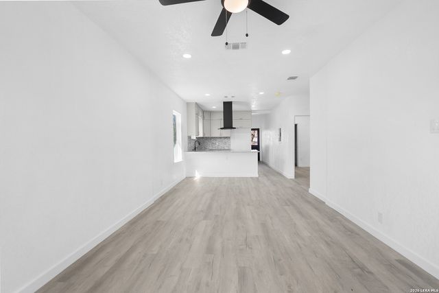 103 new york, San Antonio, TX 78214