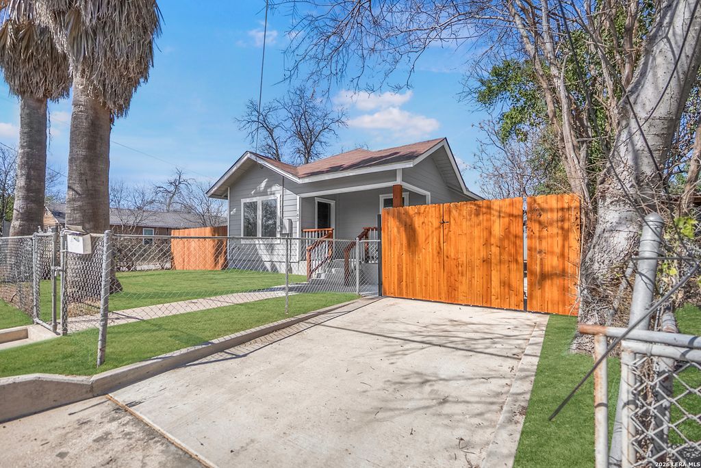 103 new york, San Antonio, TX 78214