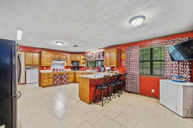 7969 Ridge Road, Malvern, AR 72104