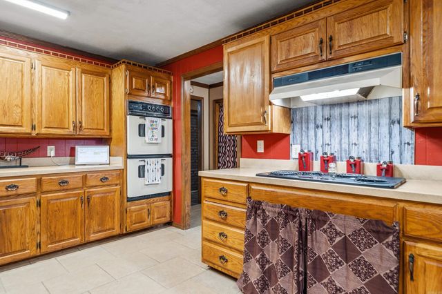 7969 Ridge Road, Malvern, AR 72104