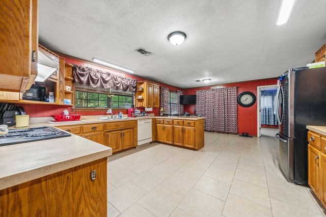 7969 Ridge Road, Malvern, AR 72104