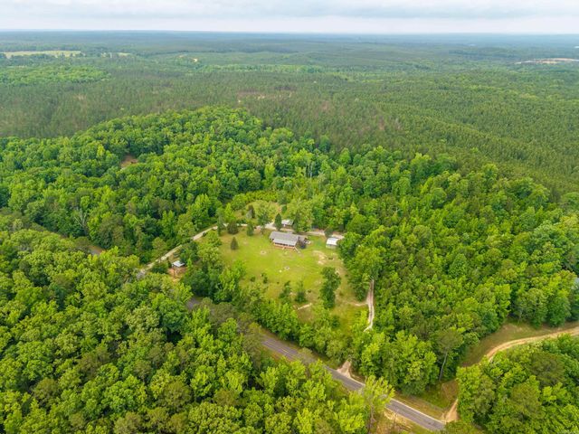 7969 Ridge Road, Malvern, AR 72104