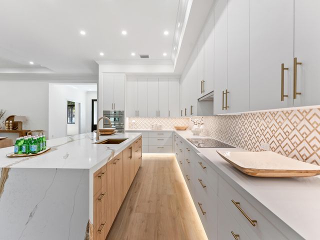 715 Mission Hill Road, Boynton Beach, FL 33435