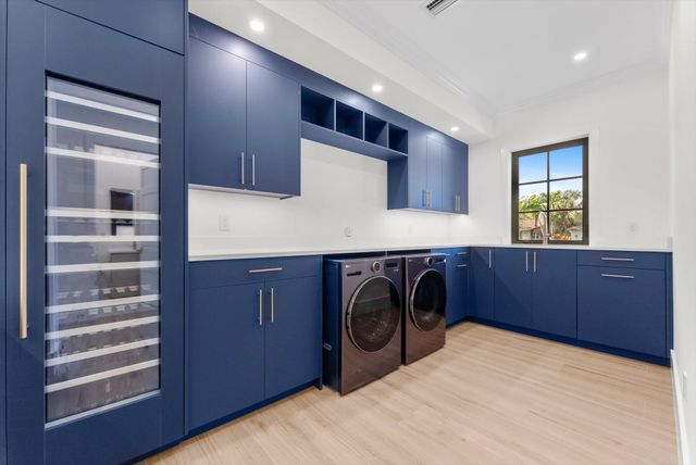 715 Mission Hill Road, Boynton Beach, FL 33435