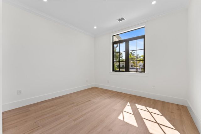 715 Mission Hill Road, Boynton Beach, FL 33435