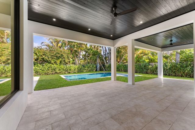 715 Mission Hill Road, Boynton Beach, FL 33435