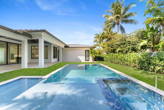 715 Mission Hill Road, Boynton Beach, FL 33435