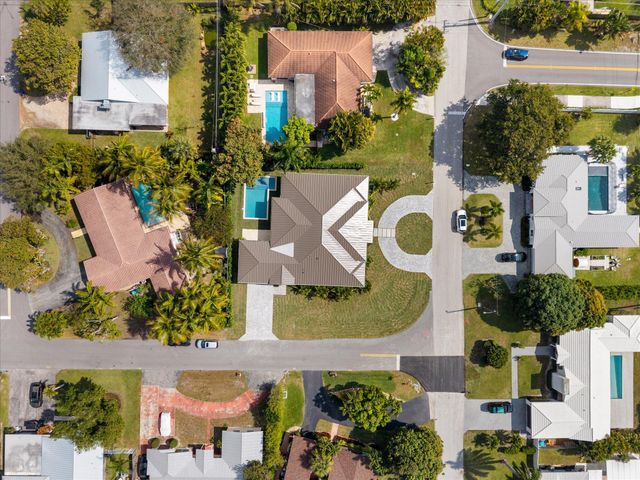 715 Mission Hill Road, Boynton Beach, FL 33435