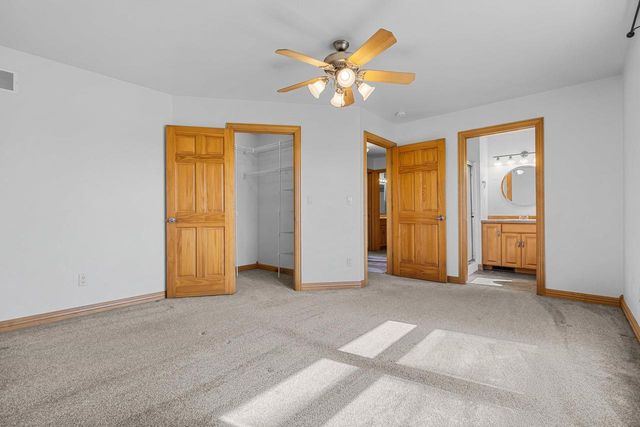 2251 HOPF LANE, De Pere, WI 54115