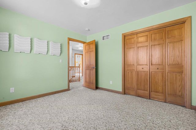 2251 HOPF LANE, De Pere, WI 54115