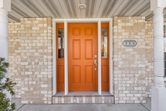 2251 HOPF LANE, De Pere, WI 54115
