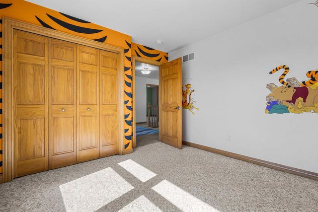 2251 HOPF LANE, De Pere, WI 54115