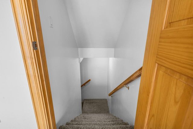 2251 HOPF LANE, De Pere, WI 54115