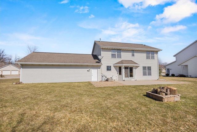 2251 HOPF LANE, De Pere, WI 54115
