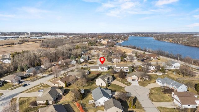 2251 HOPF LANE, De Pere, WI 54115