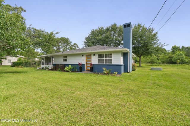 27 Chantilly Terrace, Bay Saint Louis, MS 39520