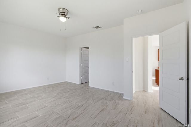 9305 DEVILS RIV, Converse, TX 78109