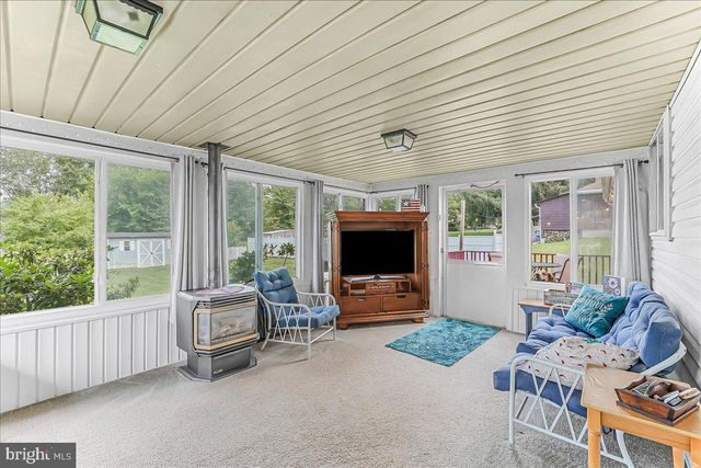 243 MILFORD SQUARE PIKE, Quakertown, PA 18951