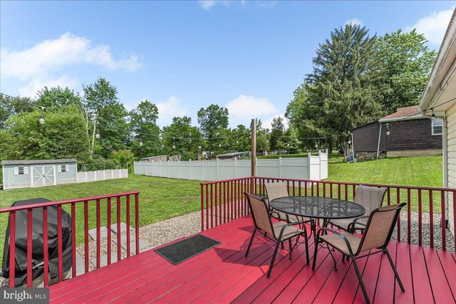 243 MILFORD SQUARE PIKE, Quakertown, PA 18951