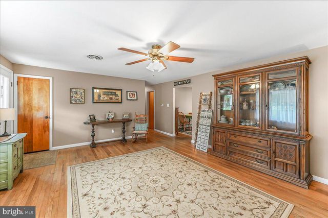 243 MILFORD SQUARE PIKE, Quakertown, PA 18951