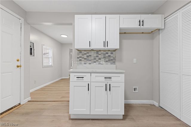 27182 Oriole Avenue, Euclid, OH 44132