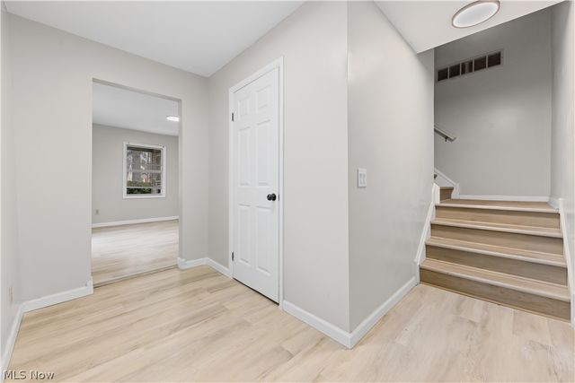 27182 Oriole Avenue, Euclid, OH 44132