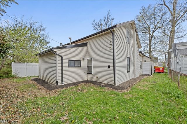 27182 Oriole Avenue, Euclid, OH 44132