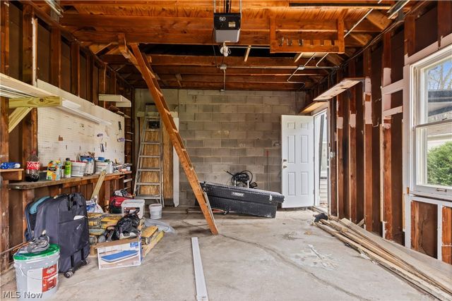 27182 Oriole Avenue, Euclid, OH 44132