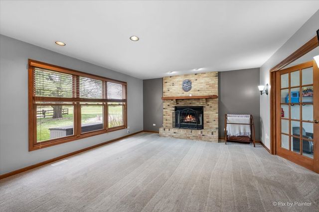 10506 Arabian Trail, Woodstock, IL 60098
