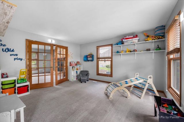 10506 Arabian Trail, Woodstock, IL 60098