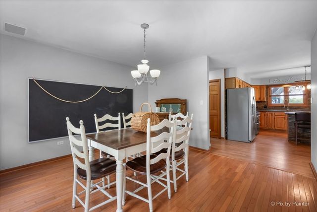 10506 Arabian Trail, Woodstock, IL 60098