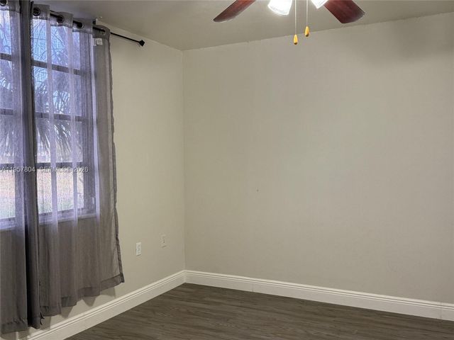 1705 Whitehall Dr 102, Davie, FL 33324