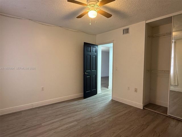 1705 Whitehall Dr 102, Davie, FL 33324