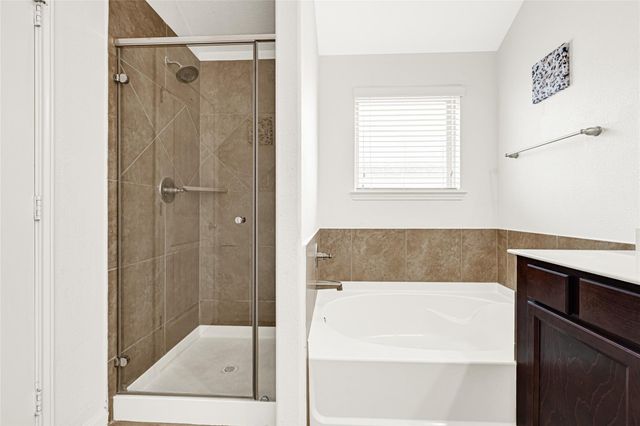 1933 Howth Avenue, Houston, TX 77051