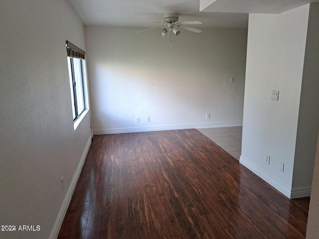 330 S BECK Avenue 209, Tempe, AZ 85281